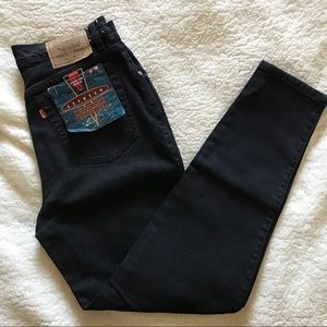 NWT Vintage Orange Tab Levi’s for Women.